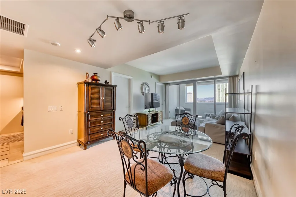 2700 Las Vegas, Las Vegas, NV 89109