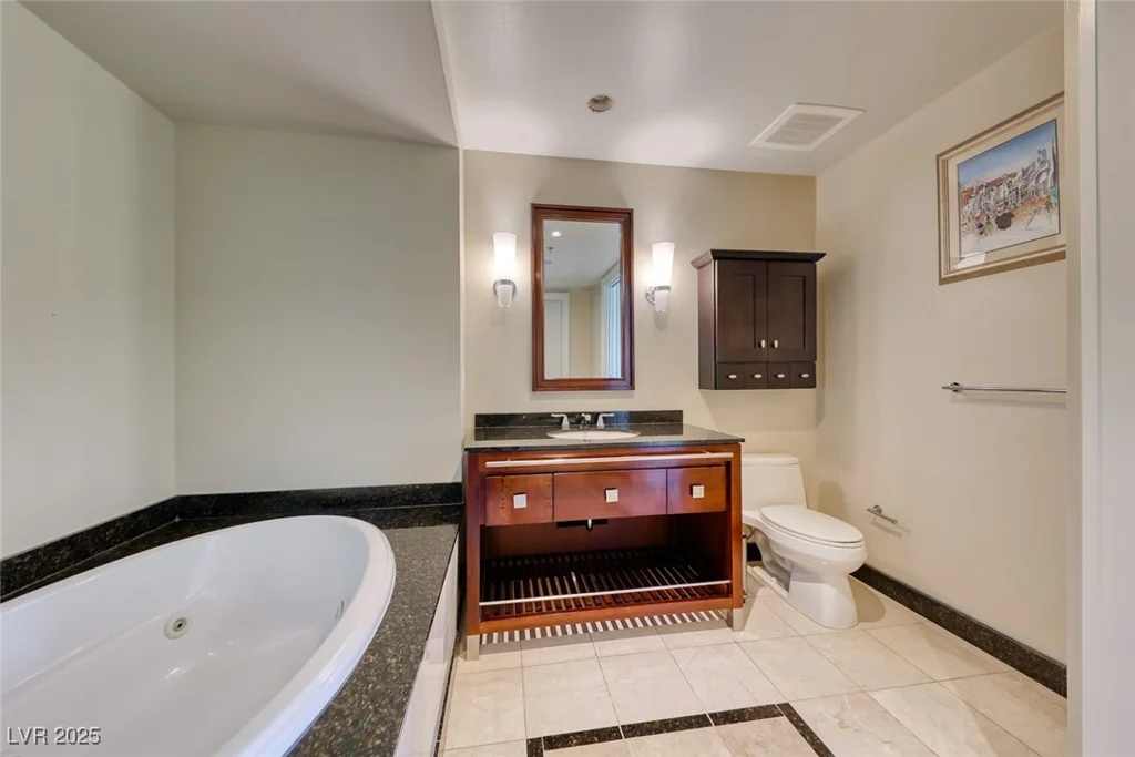 2700 Las Vegas, Las Vegas, NV 89109