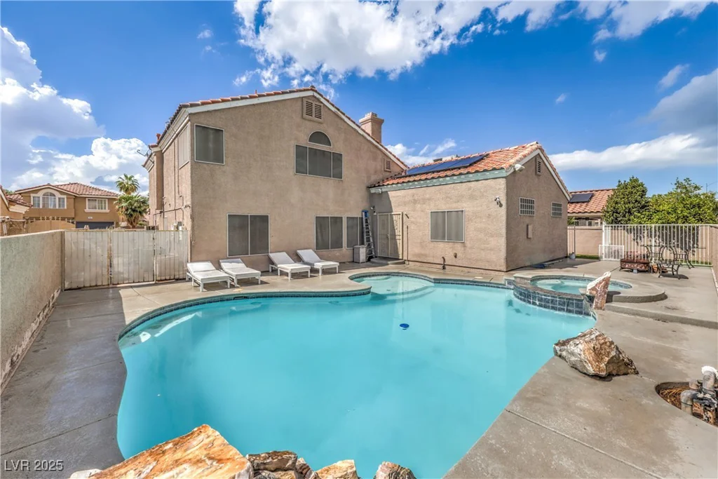 7618 Poppy Meadow, Las Vegas, NV 89123