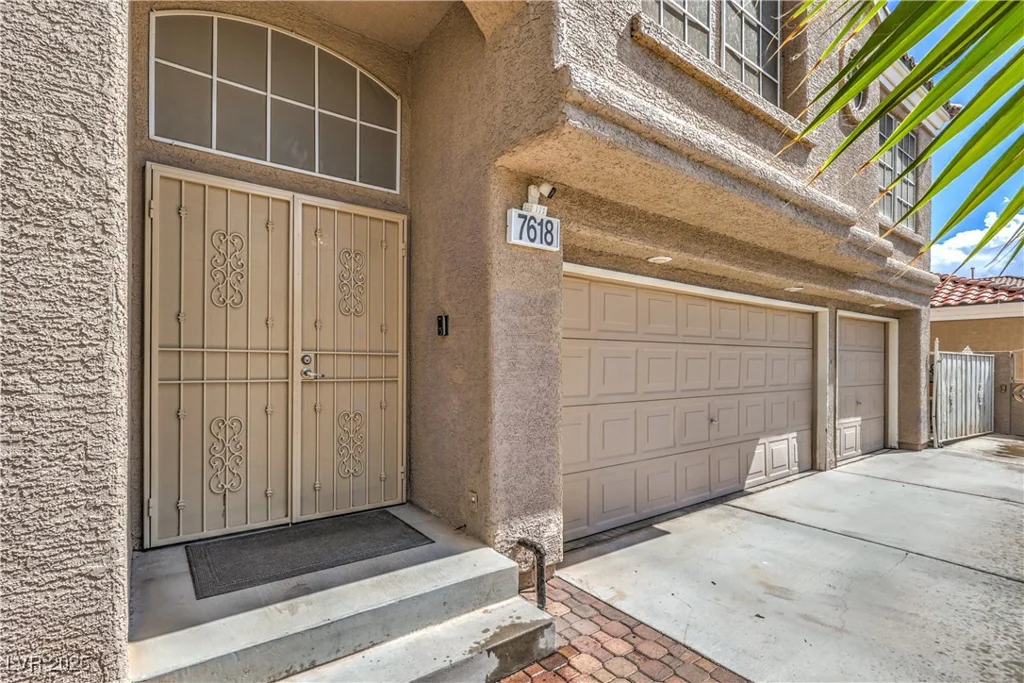 7618 Poppy Meadow, Las Vegas, NV 89123