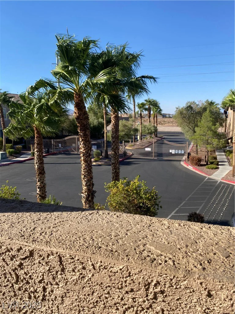 8985 Durango, Las Vegas, NV 89113