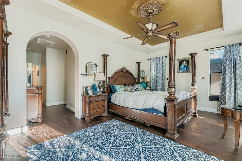 8225 Long Buffalo, Las Vegas, NV 89131