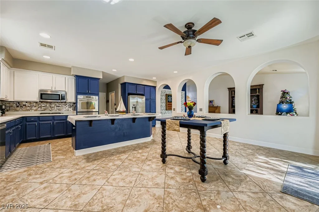 8225 Long Buffalo, Las Vegas, NV 89131