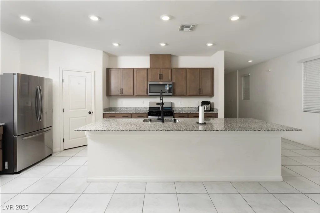 4456 Swimming Minnow, Las Vegas, NV 89141