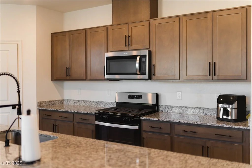 4456 Swimming Minnow, Las Vegas, NV 89141