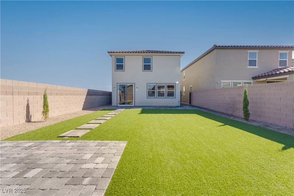 4456 Swimming Minnow, Las Vegas, NV 89141