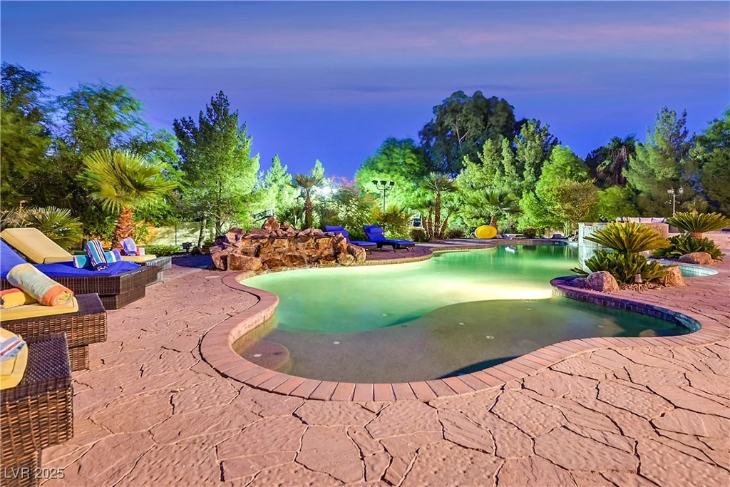 3524 Tobias, Las Vegas, NV 89120