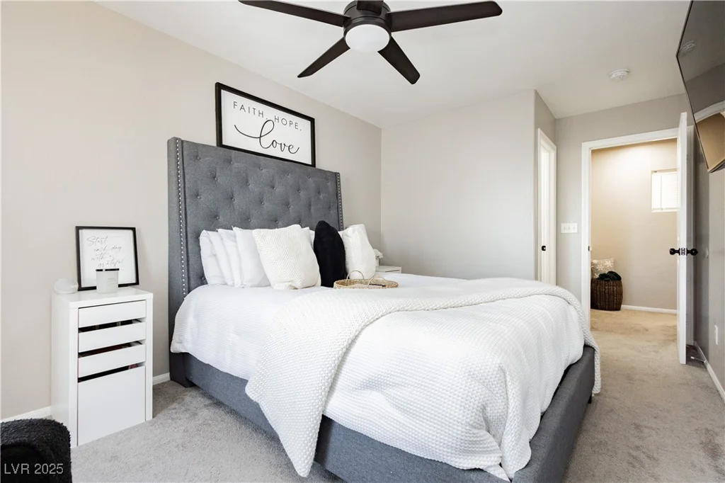 4774 Valleyside, Las Vegas, NV 89115