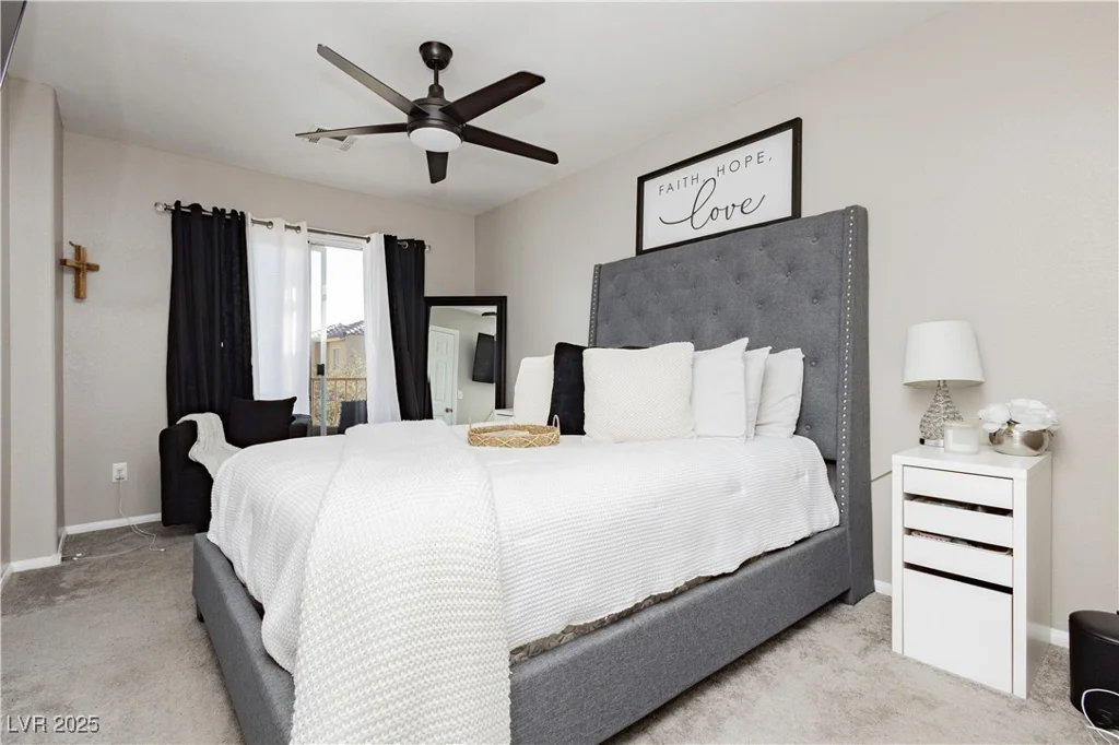 4774 Valleyside, Las Vegas, NV 89115