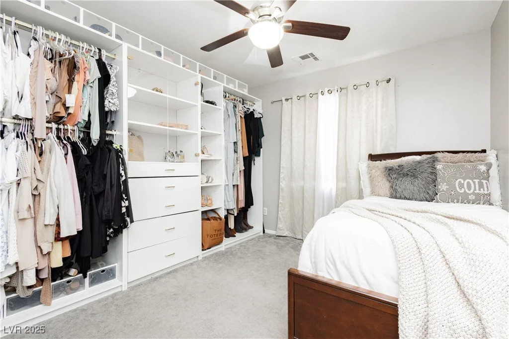 4774 Valleyside, Las Vegas, NV 89115