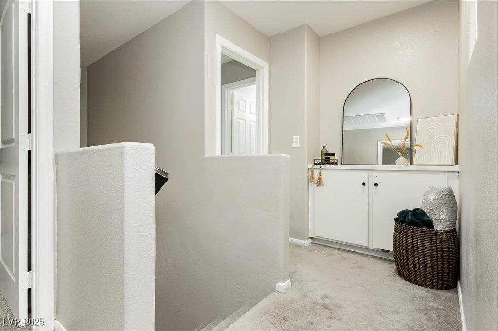 4774 Valleyside, Las Vegas, NV 89115