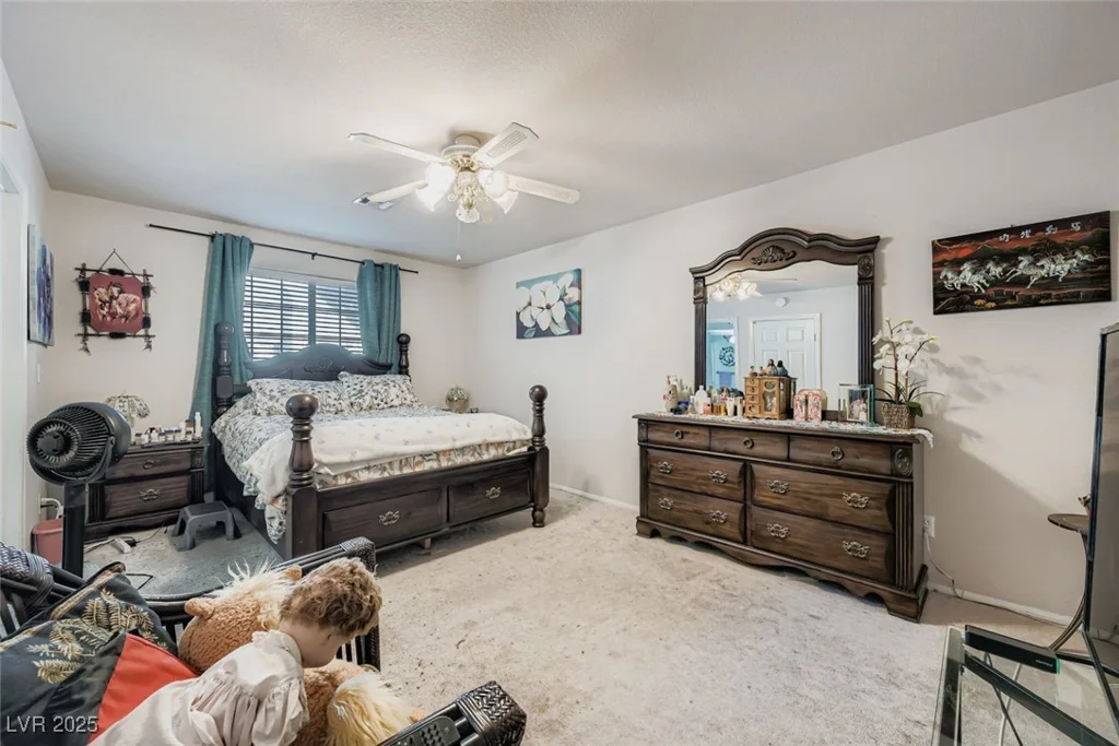 6800 Elm Creek, Las Vegas, NV 89108