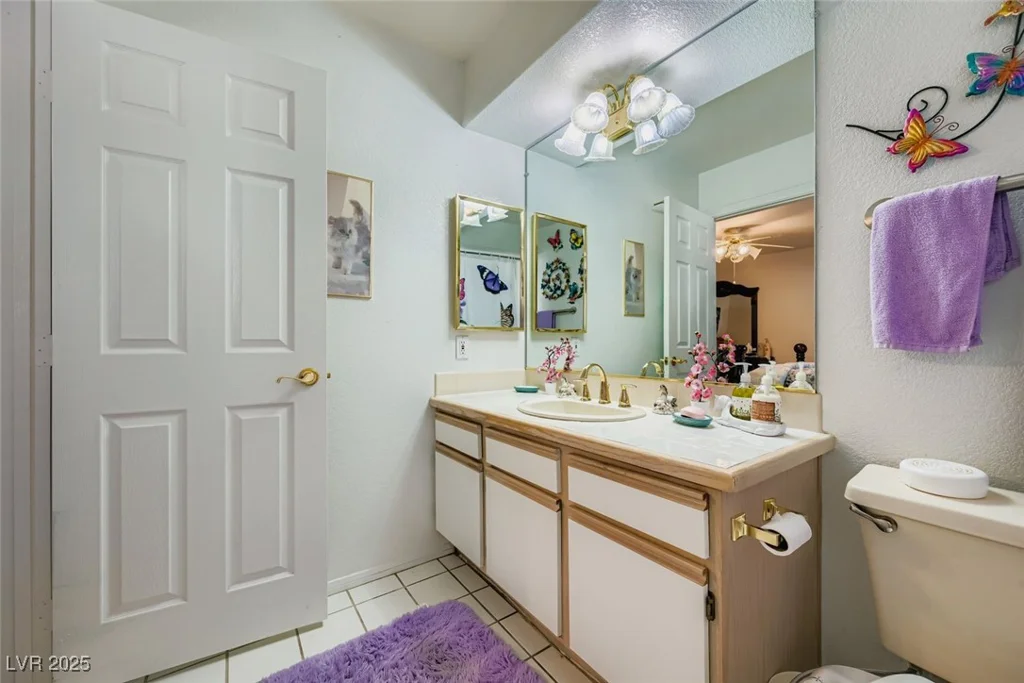 6800 Elm Creek, Las Vegas, NV 89108