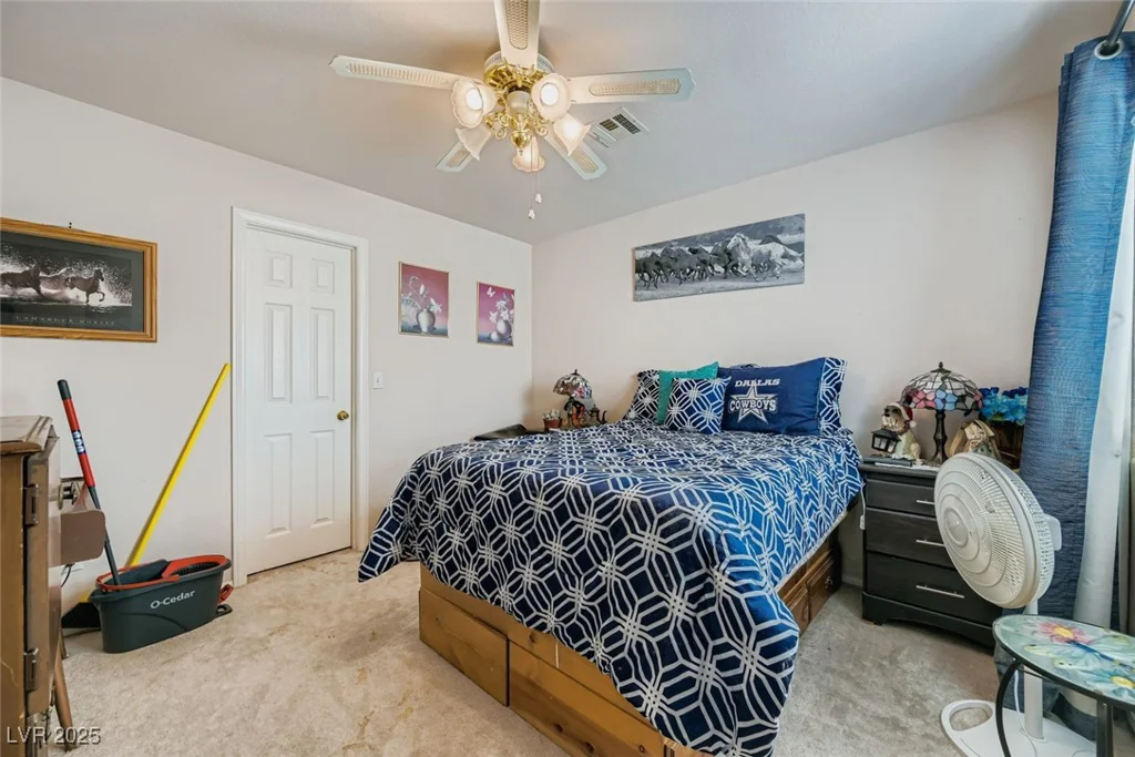 6800 Elm Creek, Las Vegas, NV 89108