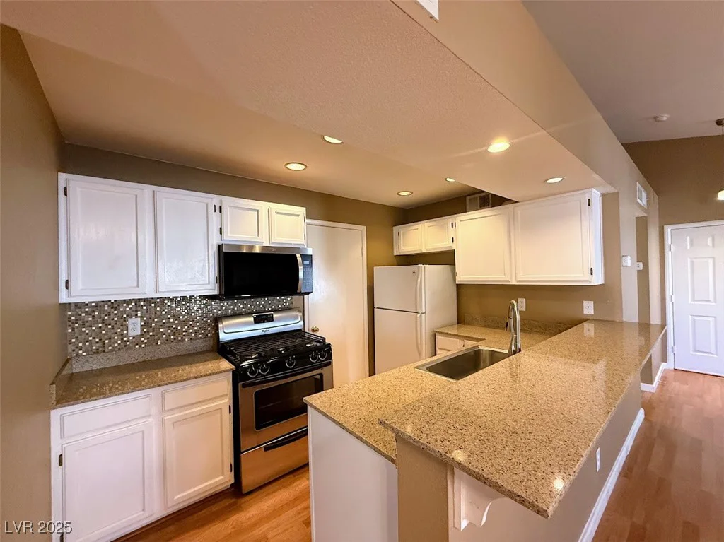 7570 Flamingo, Las Vegas, NV 89147