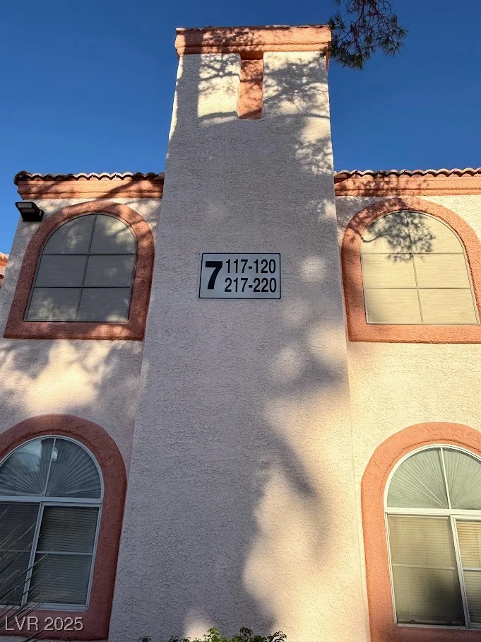 7570 Flamingo, Las Vegas, NV 89147