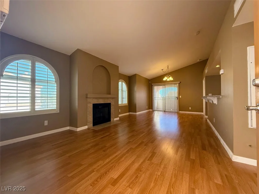 7570 Flamingo, Las Vegas, NV 89147