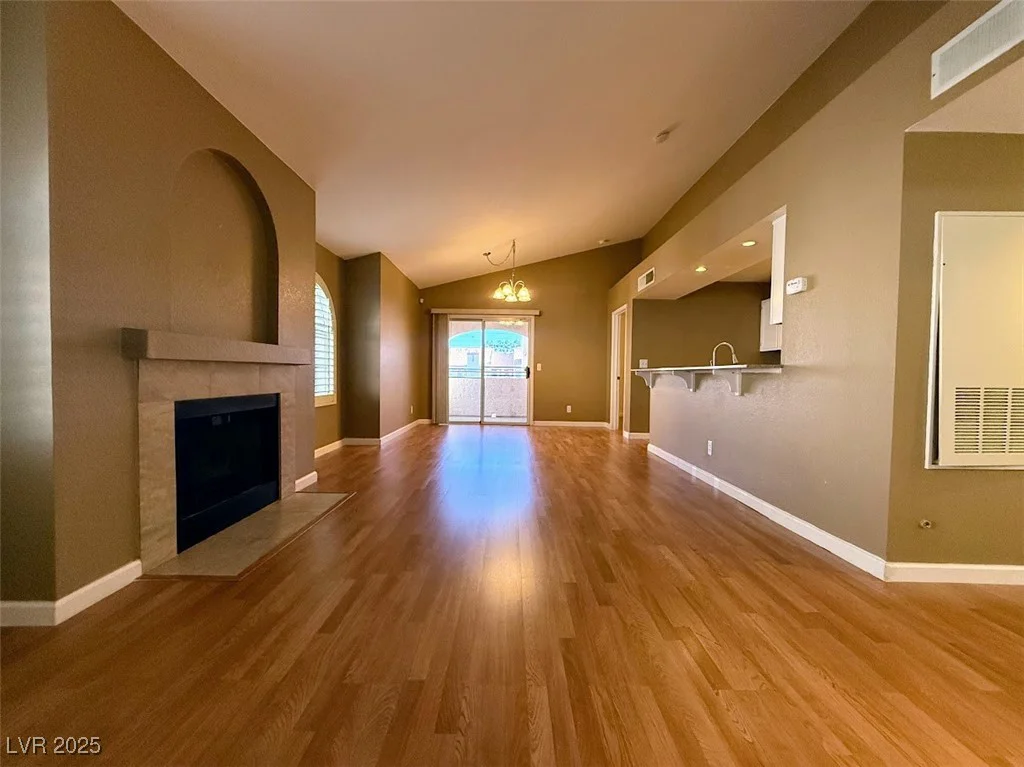 7570 Flamingo, Las Vegas, NV 89147