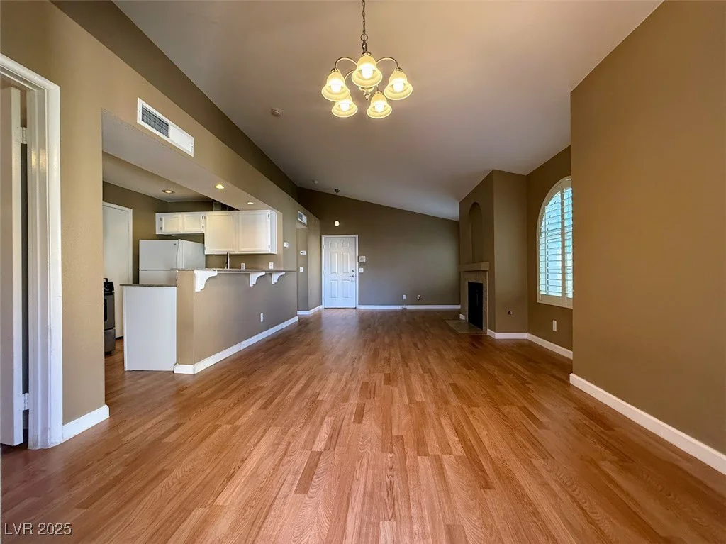 7570 Flamingo, Las Vegas, NV 89147