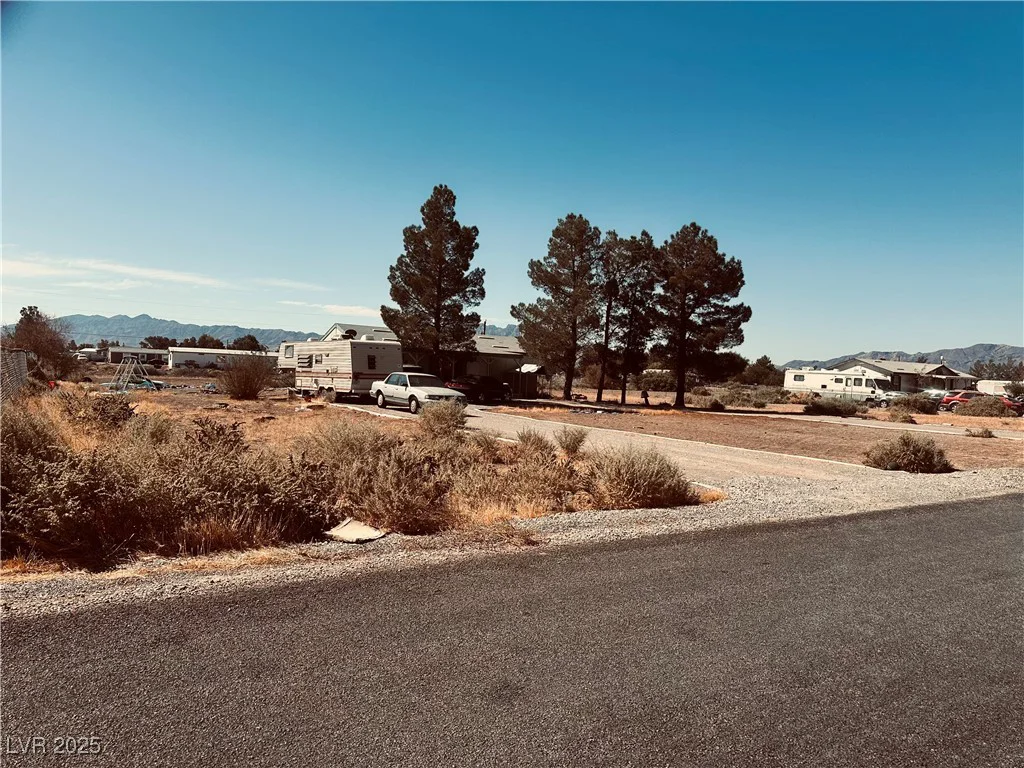 2601 Retread, Pahrump, NV 89048