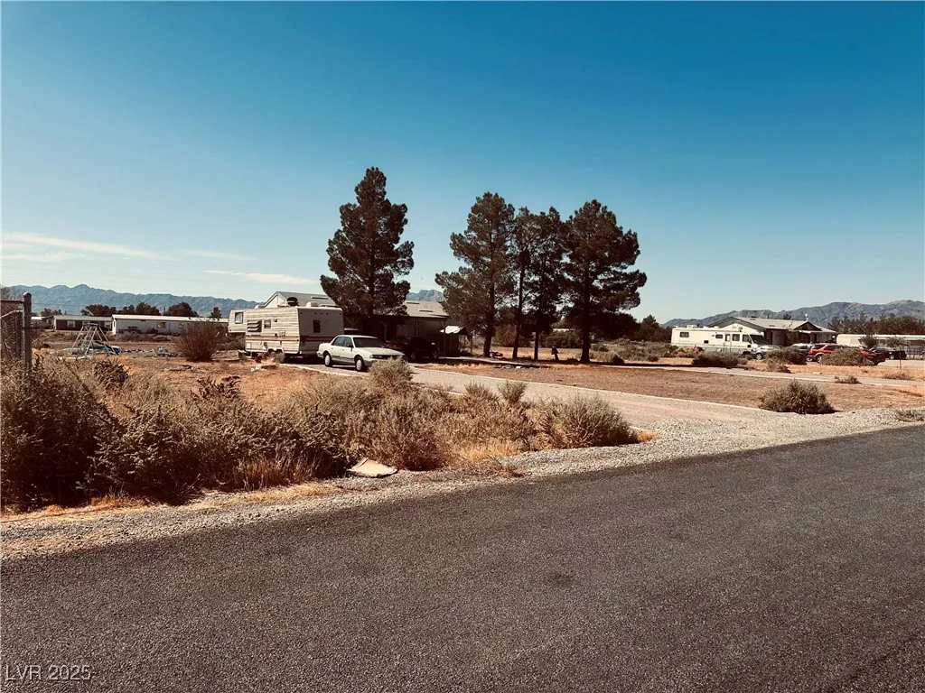 2601 Retread, Pahrump, NV 89048