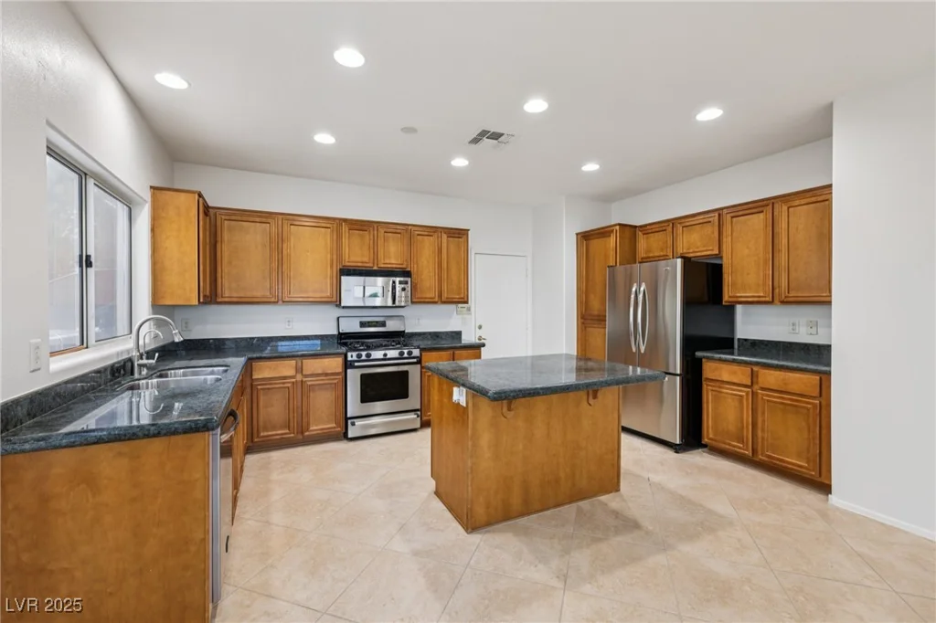 1691 Wellington Springs, Henderson, NV 89052