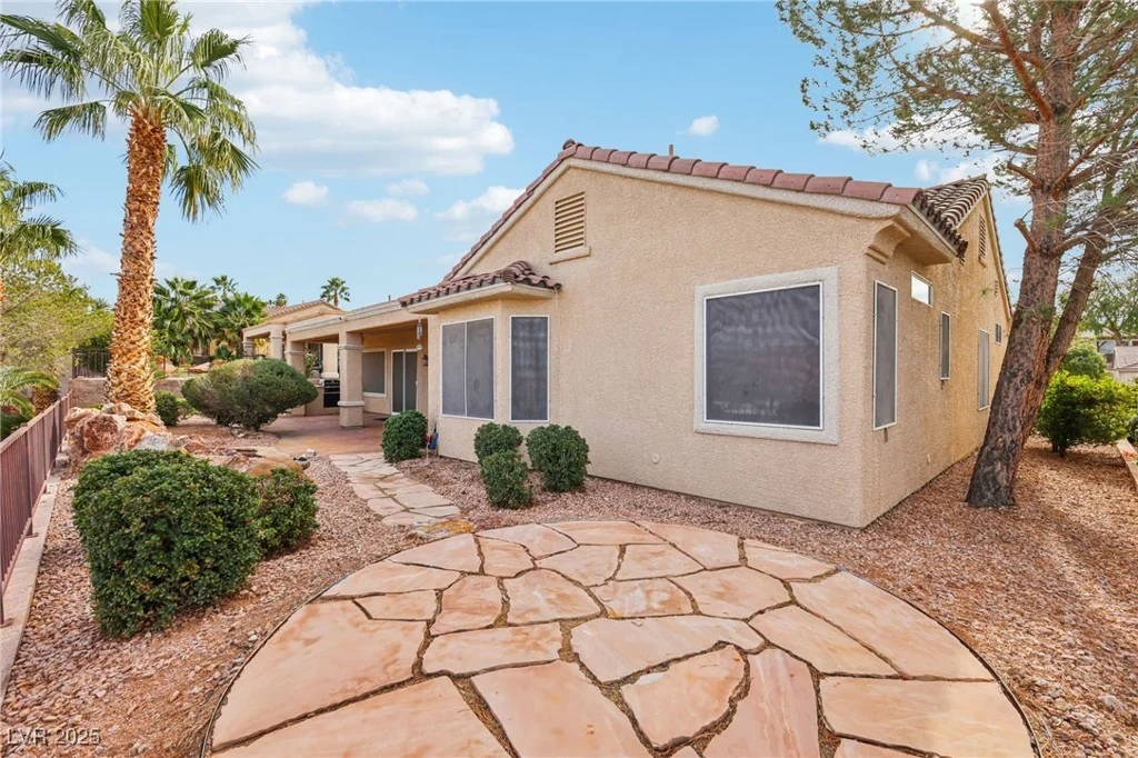 1691 Wellington Springs, Henderson, NV 89052