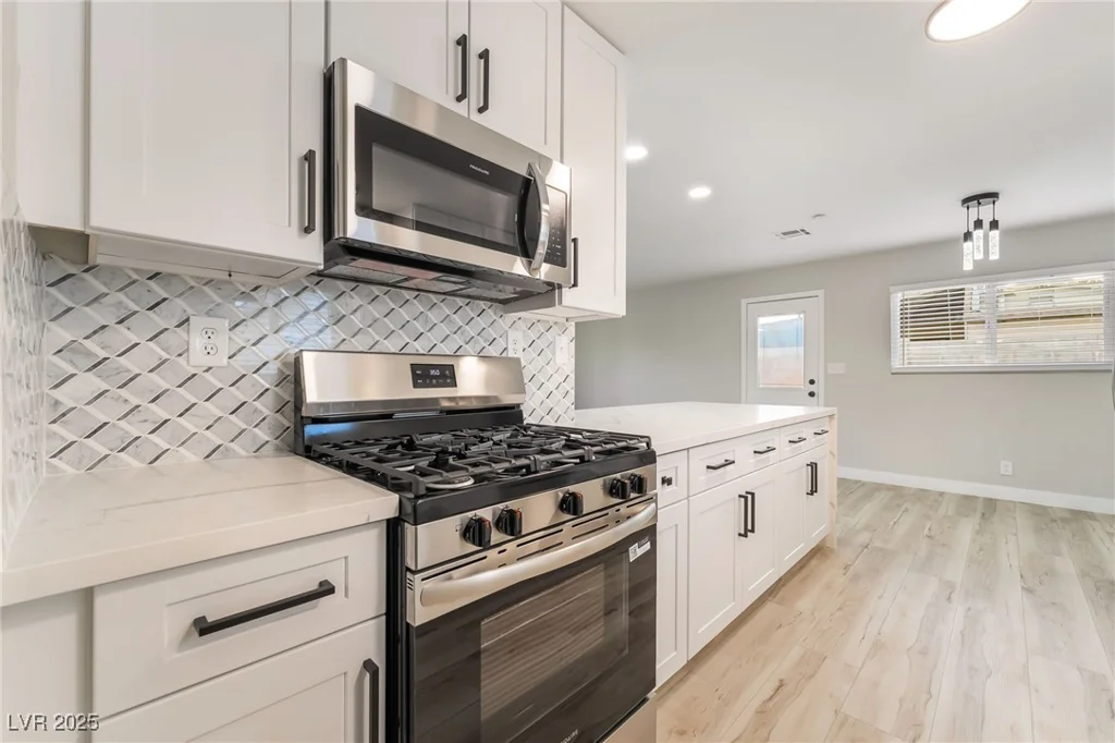 117 Juniper, Henderson, NV 89015