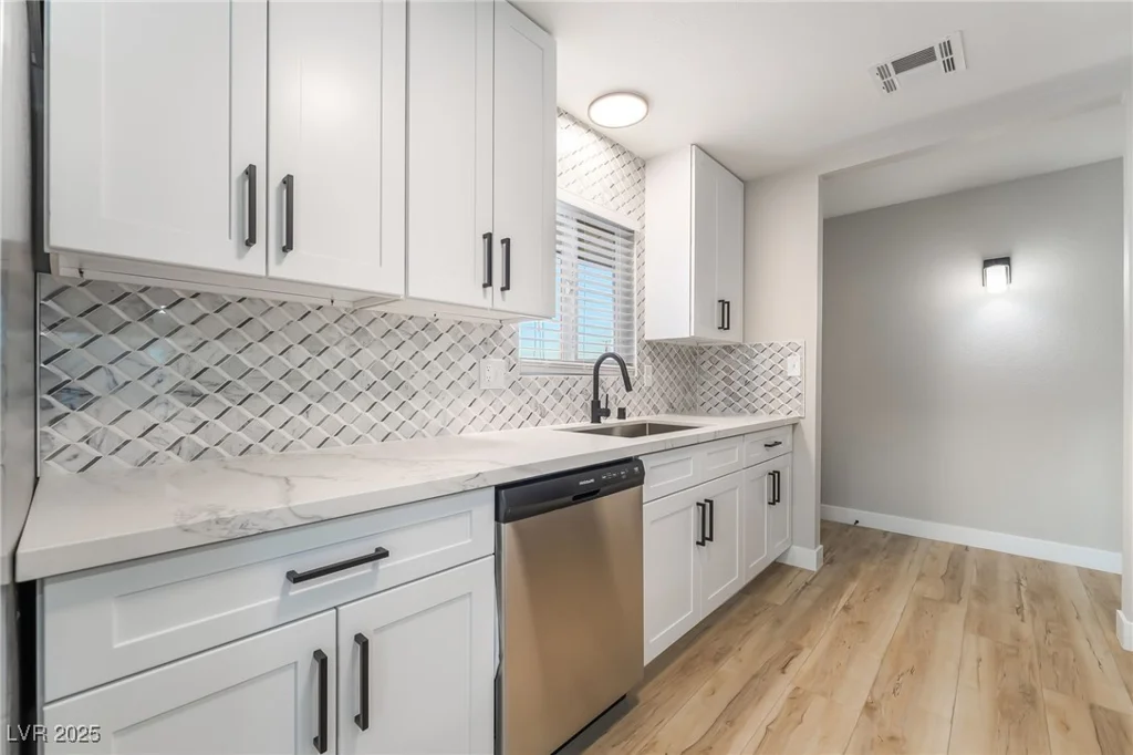 117 Juniper, Henderson, NV 89015