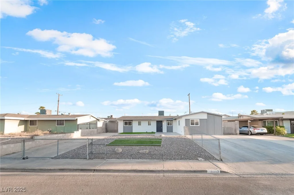 117 Juniper, Henderson, NV 89015