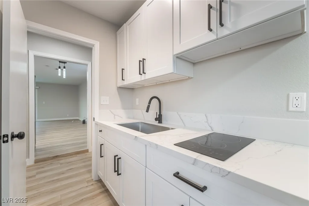117 Juniper, Henderson, NV 89015