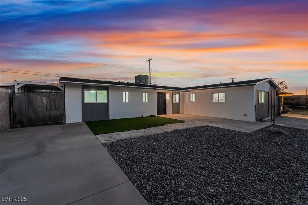 117 Juniper, Henderson, NV 89015