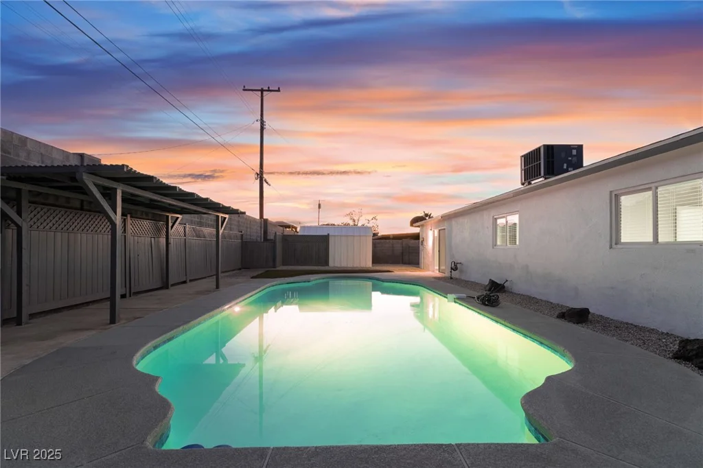 117 Juniper, Henderson, NV 89015