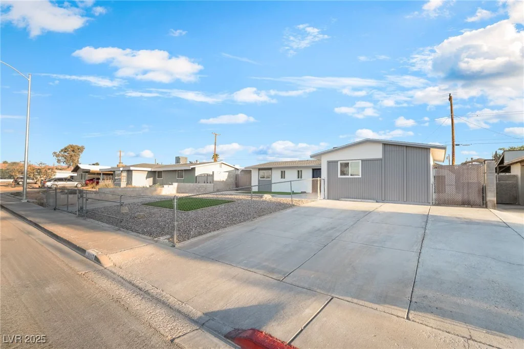 117 Juniper, Henderson, NV 89015