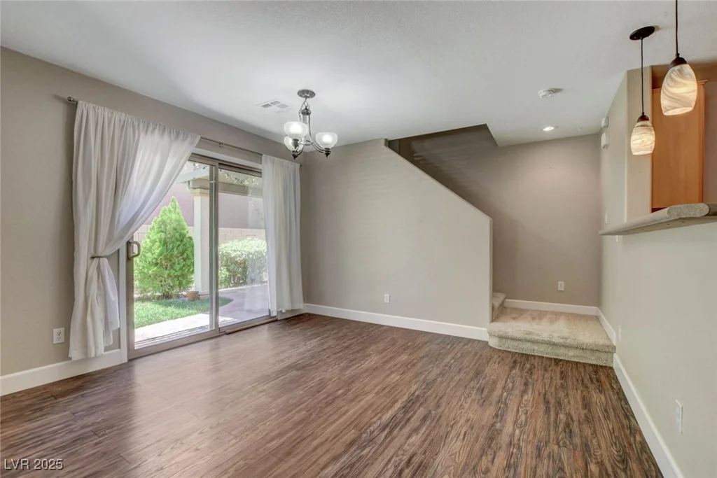 10804 Mason Hill, Las Vegas, NV 89166
