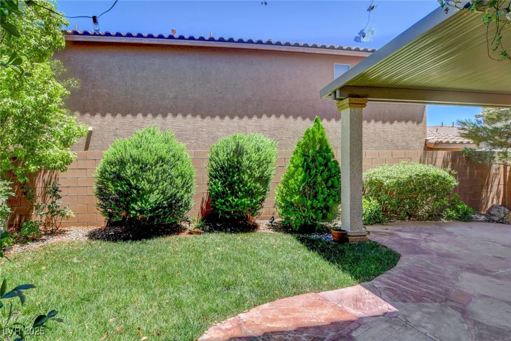 10804 Mason Hill, Las Vegas, NV 89166
