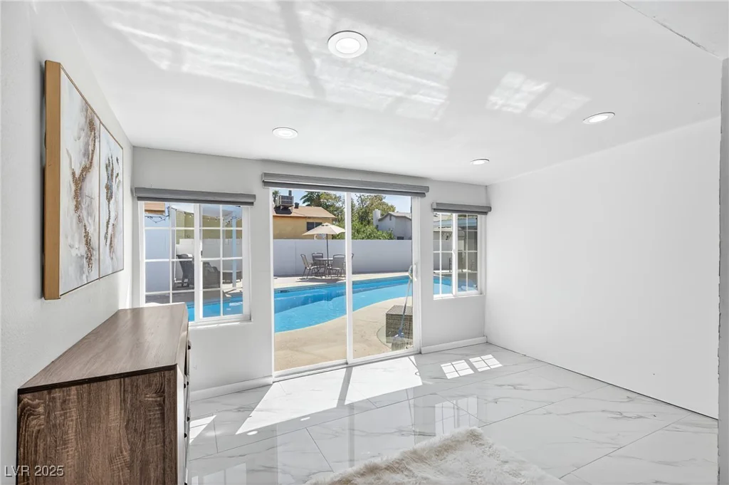 3959 Briarcrest, Las Vegas, NV 89120