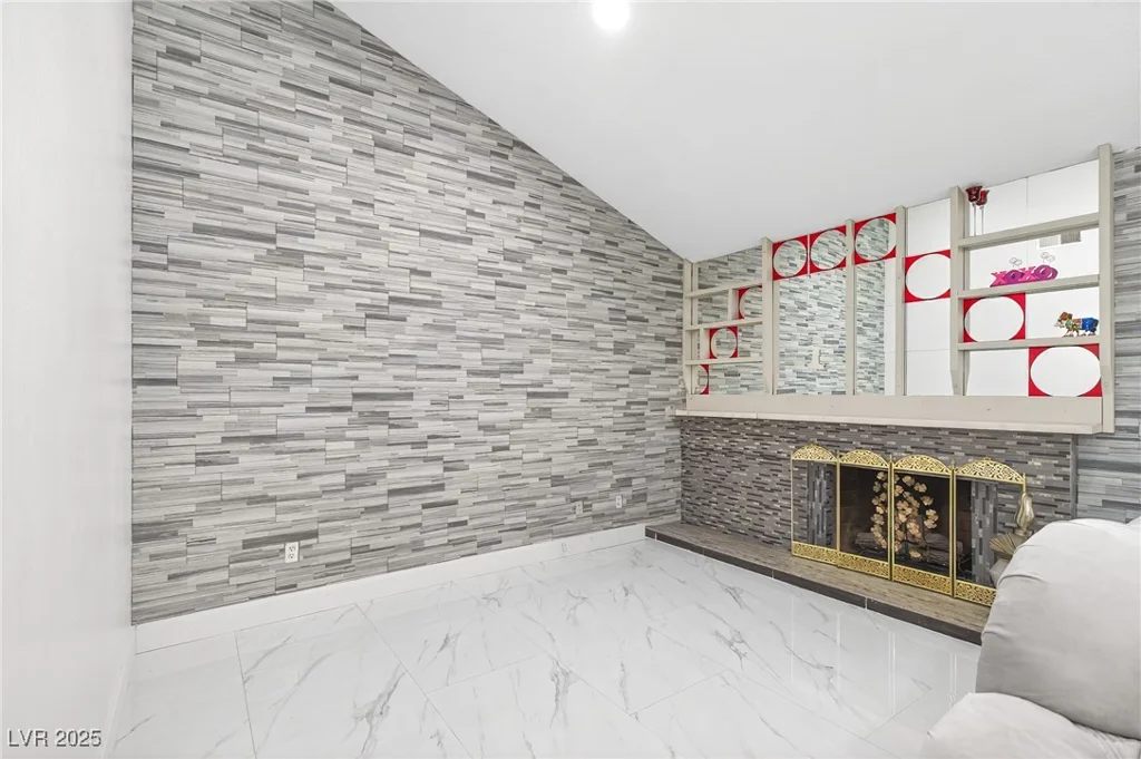 3959 Briarcrest, Las Vegas, NV 89120