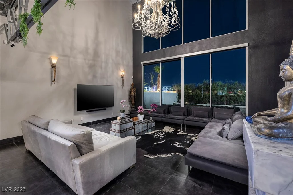 5014 Thunder River, Las Vegas, NV 89148