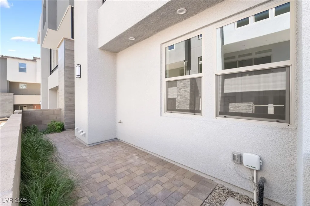 11534 Hillrise, Las Vegas, NV 89138