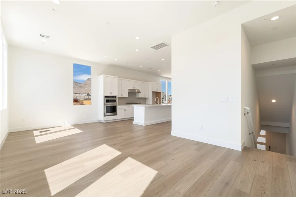 11534 Hillrise, Las Vegas, NV 89138