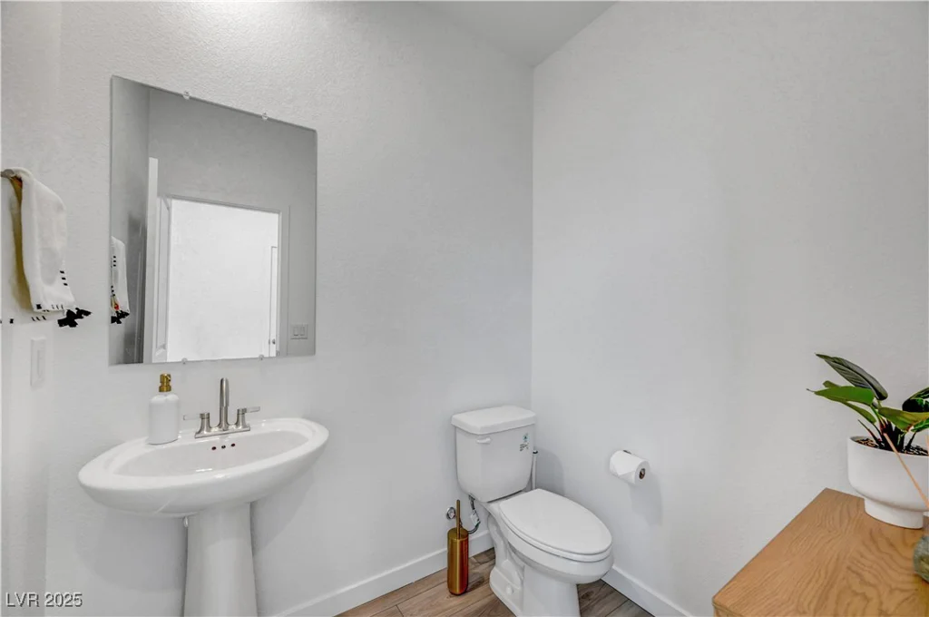 9929 Lost Horse, Las Vegas, NV 89178