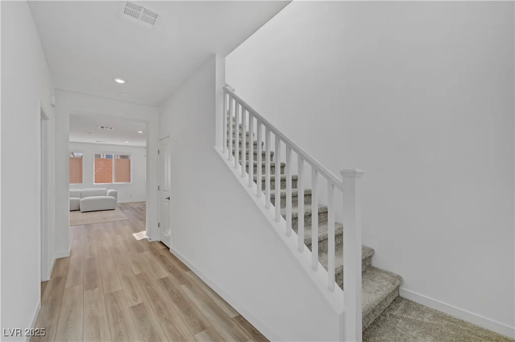 9929 Lost Horse, Las Vegas, NV 89178