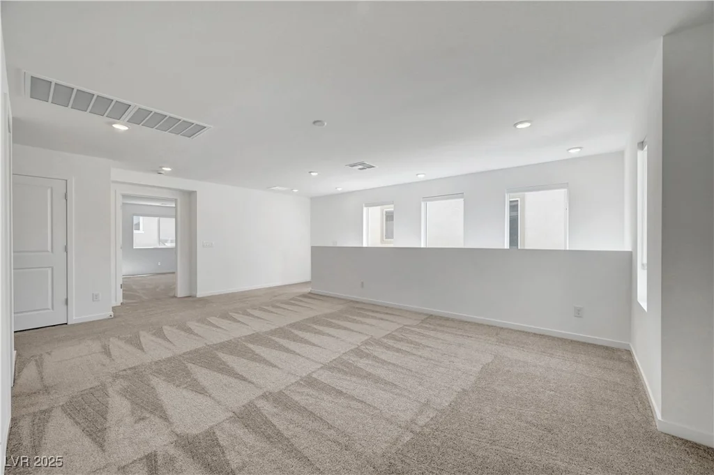 9929 Lost Horse, Las Vegas, NV 89178