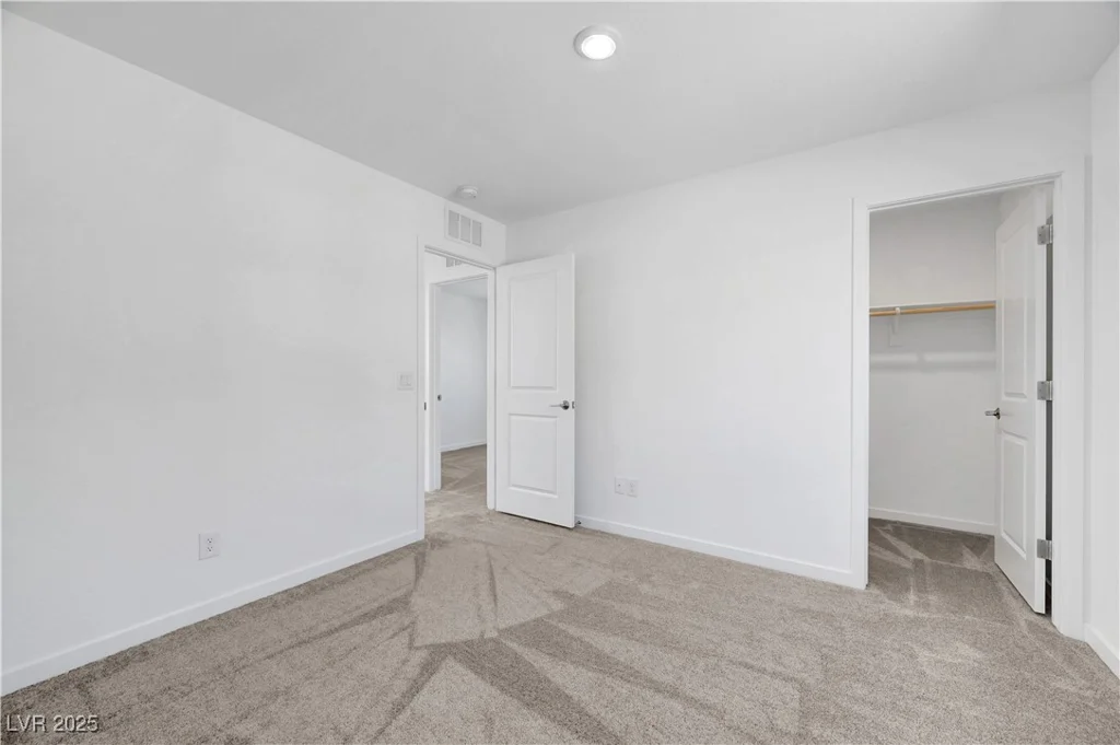 9929 Lost Horse, Las Vegas, NV 89178