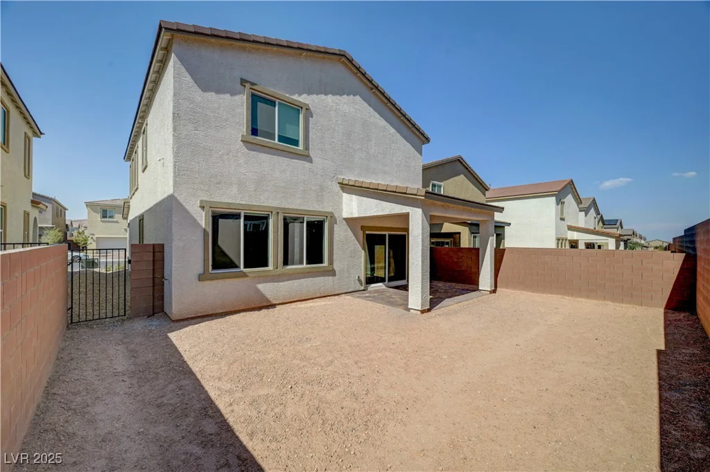9929 Lost Horse, Las Vegas, NV 89178
