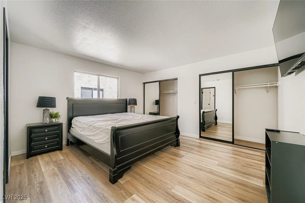 5060 Newport Cove, Las Vegas, NV 89119