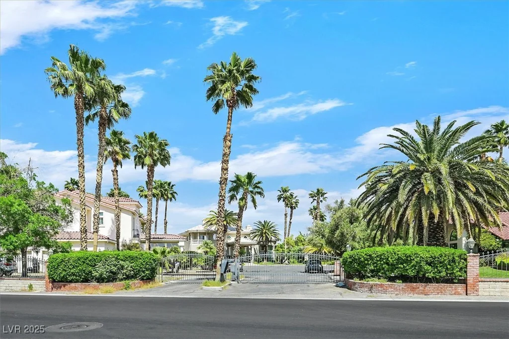 3372 Westwind, Las Vegas, NV 89146