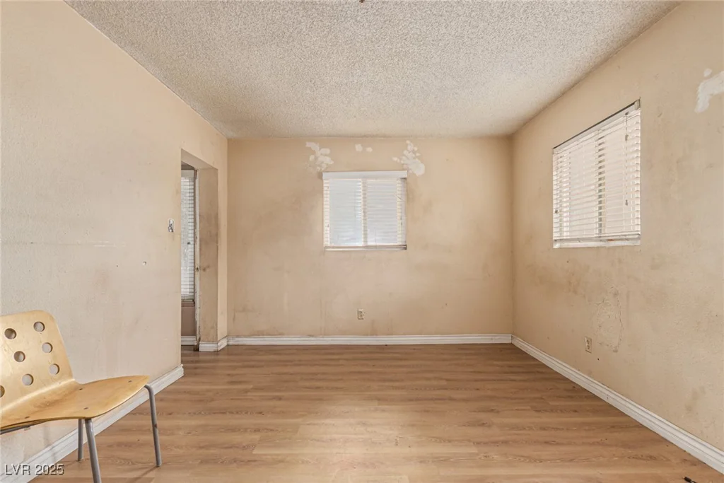 520 Leonard, Las Vegas, NV 89106