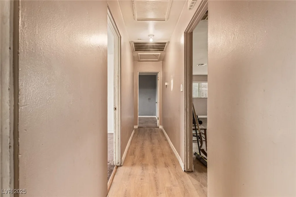 520 Leonard, Las Vegas, NV 89106